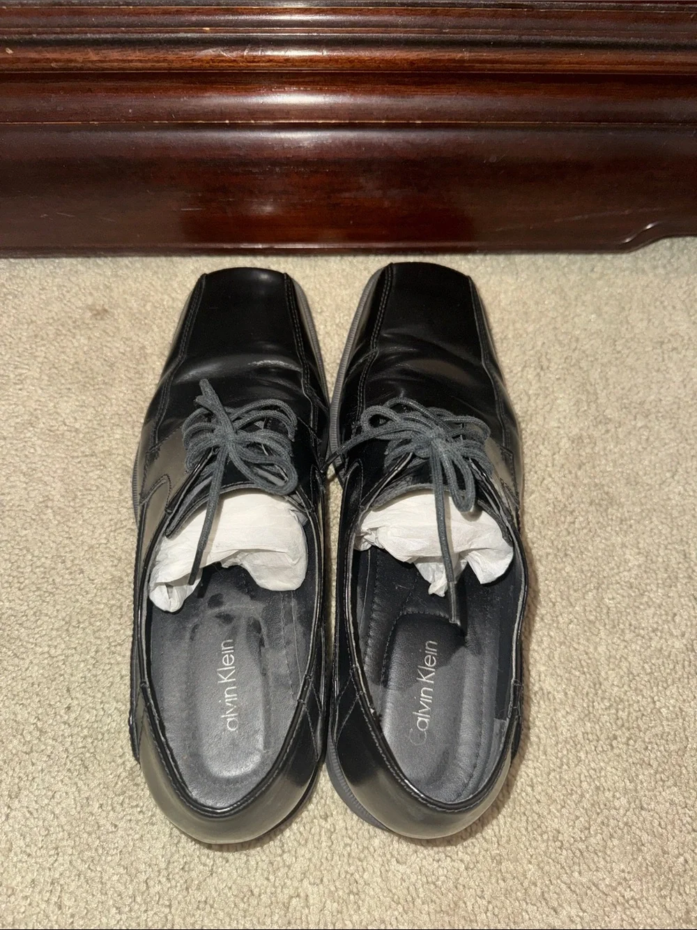 Calvin Klein Men’s Black Square-Toe Lace-Up Oxfords